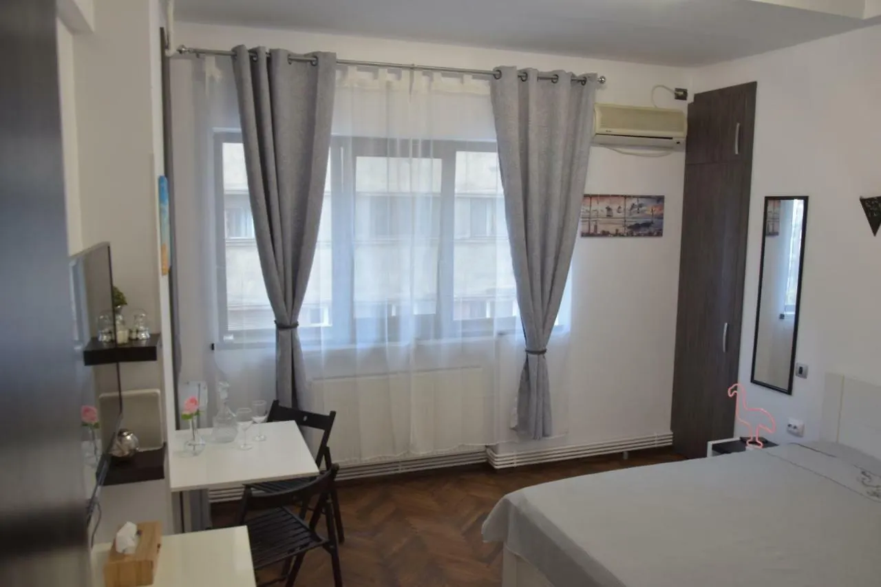 Отель M&M Intercontinental Vasile Conta Nr.3-5 Бухарест Апартаменты